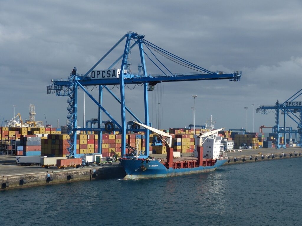 container, port, water-218652.jpg